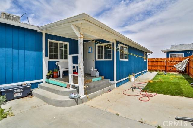 Pinon Hills, CA 92372,9127 Holiday Lane