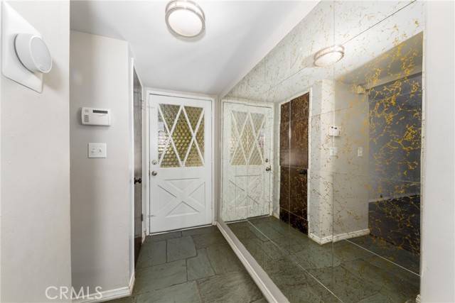 Monrovia, CA 91016,261 E Fig Avenue