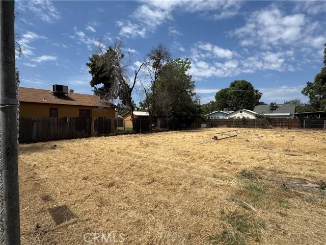 Visalia, CA 93277,807 S Court Street