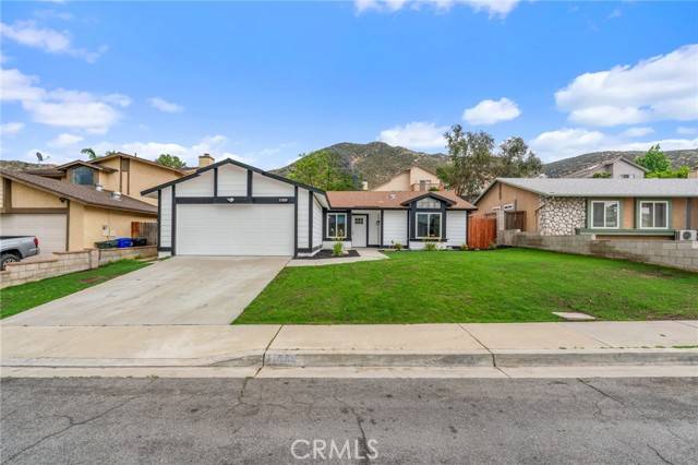 Fontana, CA 92337,11989 Suzanne Drive
