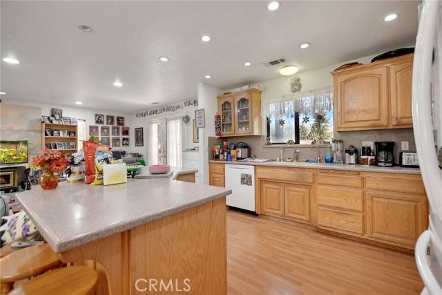 Wrightwood, CA 92397,23201 Cardinal Road