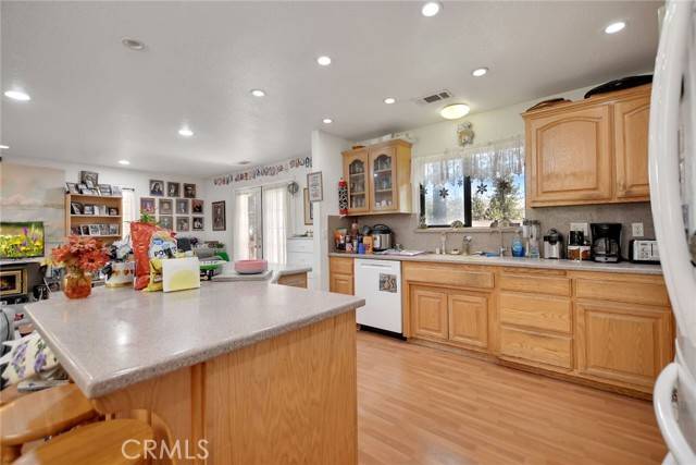 Wrightwood, CA 92397,23201 Cardinal Road