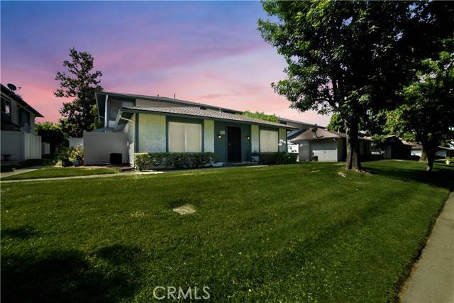 Azusa, CA 91702,860 W Sierra Madre Avenue #1