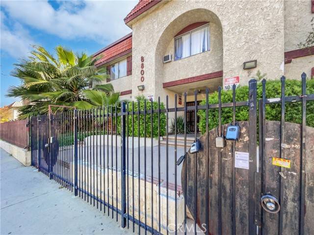 Panorama City (los Angeles), CA 91402,8800 Cedros Avenue #209