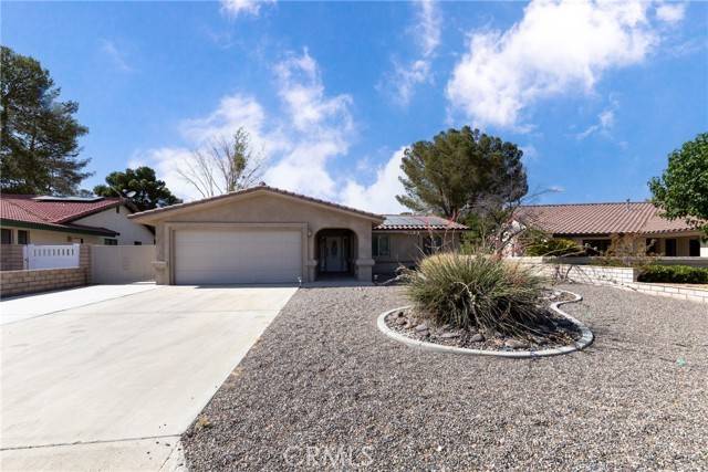 Helendale, CA 92342,15090 Orchard Hill Lane