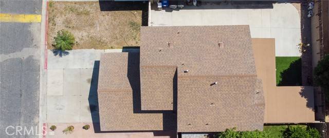 Fontana, CA 92335,8936 Summerwood Way