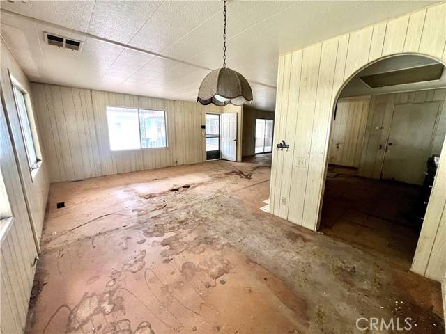 Eastvale, CA 91752,5800 Hamner #308