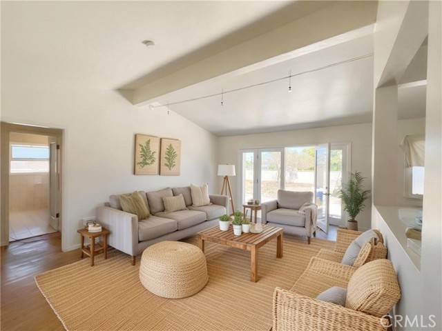 Torrance, CA 90503,21814 Redbeam Avenue