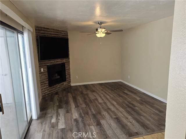 Fontana, CA 92335,9633 Juniper Avenue #C-3