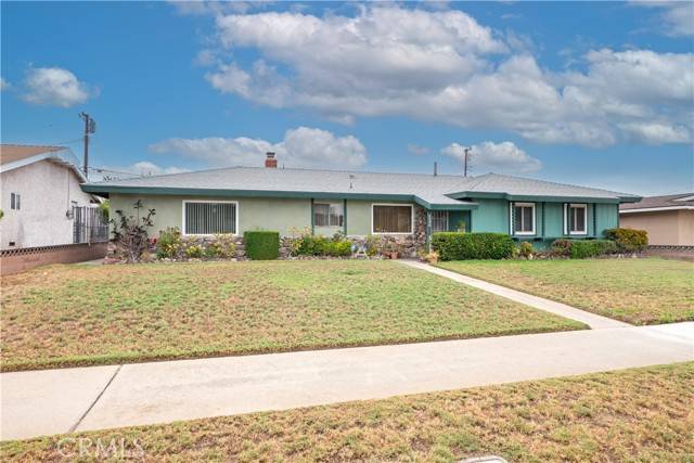 Pomona, CA 91767,2996 Gladstone Street