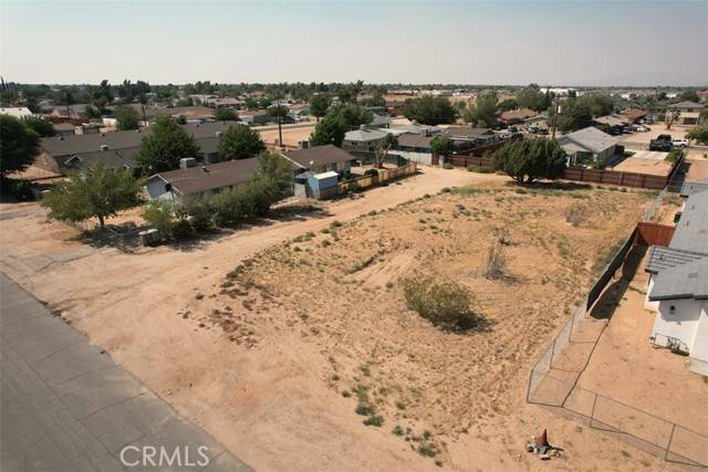 Hesperia, CA 92345,10 Live Oak St Street