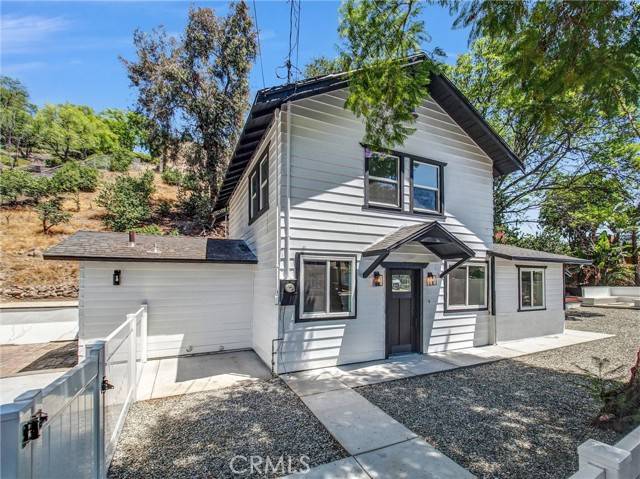 Pomona, CA 91768,1385 Val Vista Street