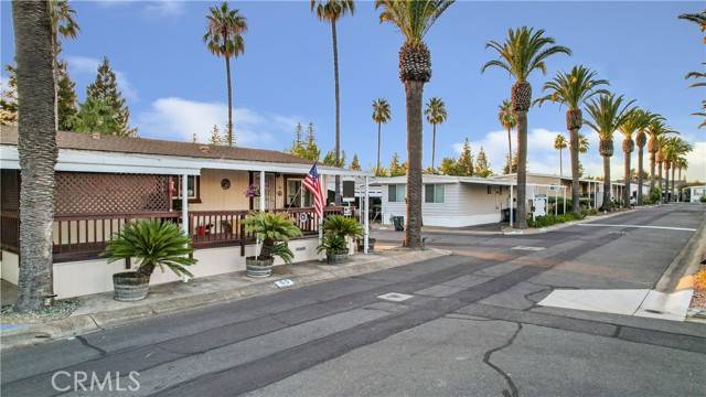 Sacramento, CA 95826,8181 Folsom Boulevard #69