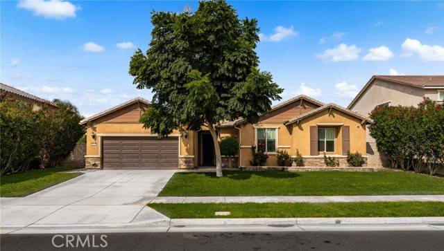 Jurupa Valley, CA 91752,4737 Hot Creek