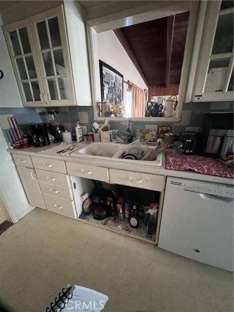 Glendora, CA 91740,830 Tressy Avenue