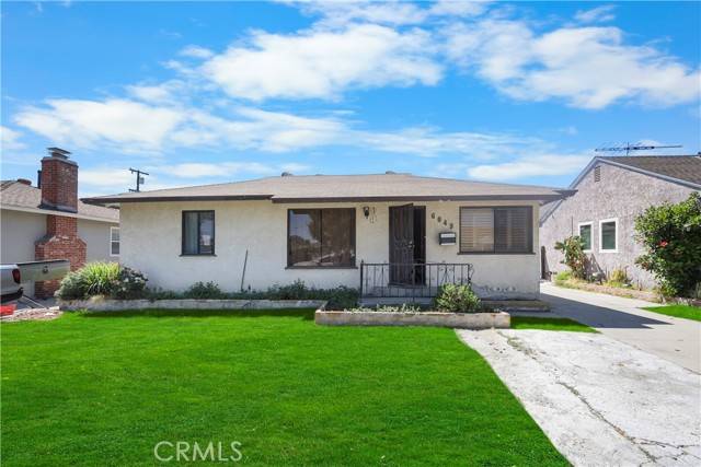 Lakewood, CA 90712,6049 Pennswood Avenue