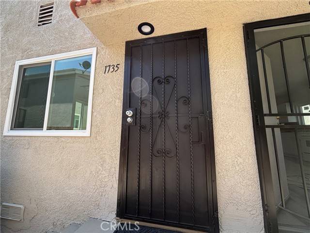 Los Angeles, CA 90047,1735 W 84th Place