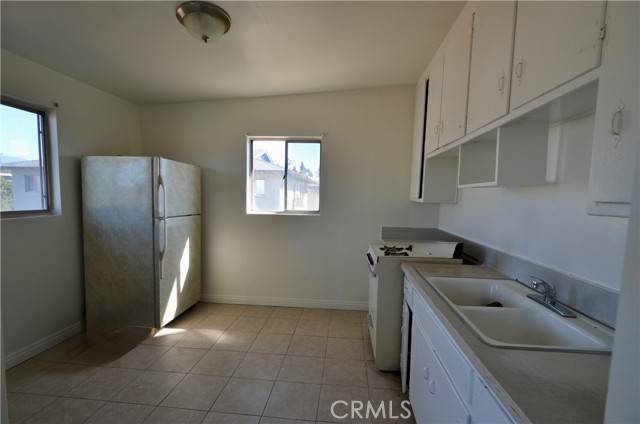 Montclair, CA 91763,5147 Canoga