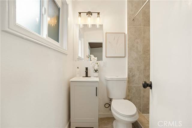 Azusa, CA 91702,18312 E Nearfield