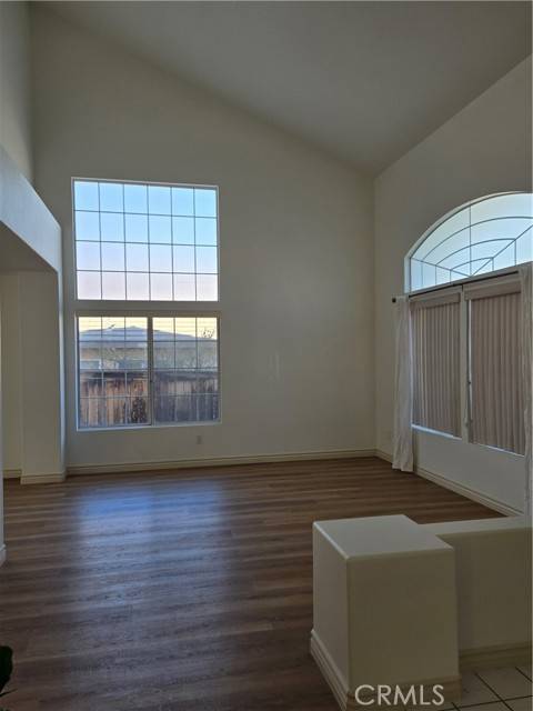 Victorville, CA 92392,12334 Navajo