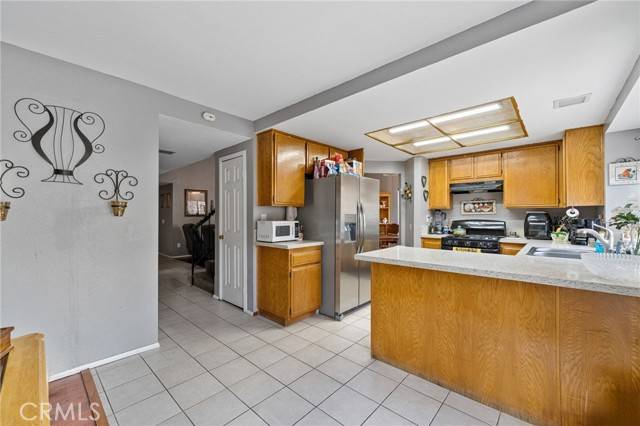 Moreno Valley, CA 92557,21060 Pala Foxia