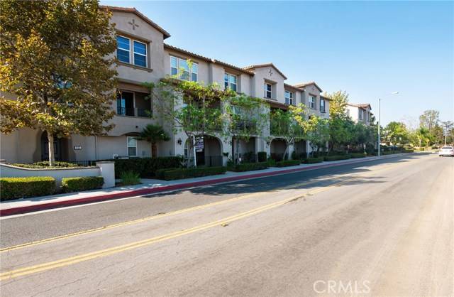 Montebello, CA 90640,928 lilac Lane