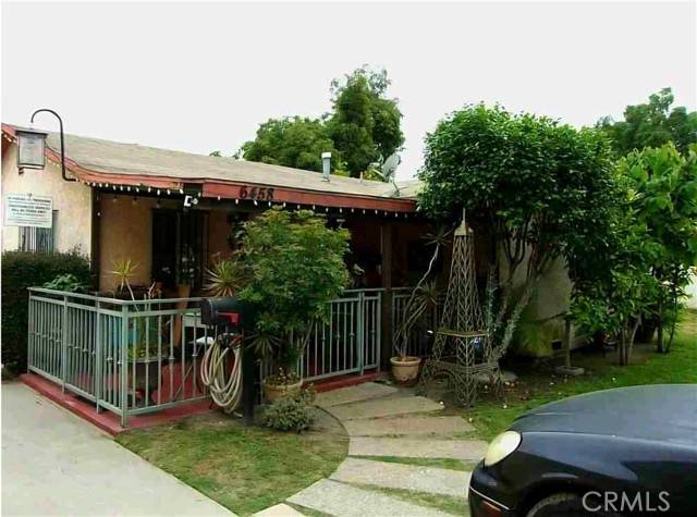 Bell Gardens, CA 90201,6456 Clara Street