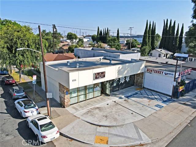 Bell Gardens, CA 90201,8306 Garfield Avenue