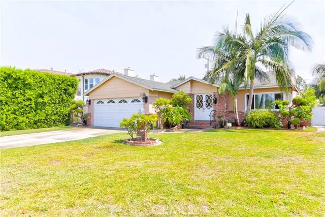 Downey, CA 90241,10248 Pangborn Avenue