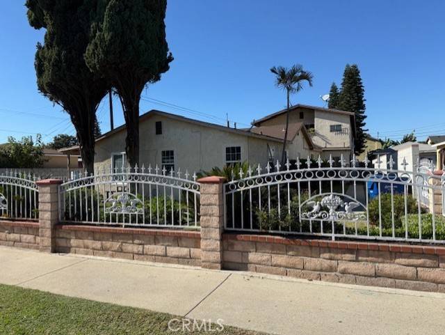 Bell Gardens, CA 90201,6629 Priam Drive