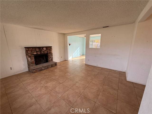 Yucaipa, CA 92399,33713 Fairview Drive