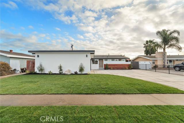 Westminster, CA 92683,13322 Cherry Street