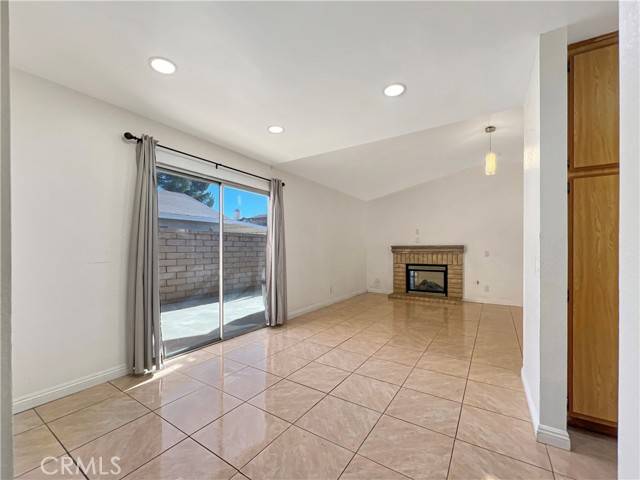 Palmdale, CA 93550,2810 Juniper Drive