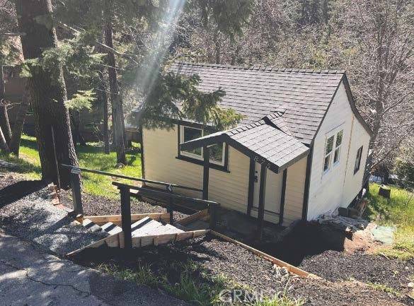 Lake Arrowhead, CA 92352,875 Virginia Court