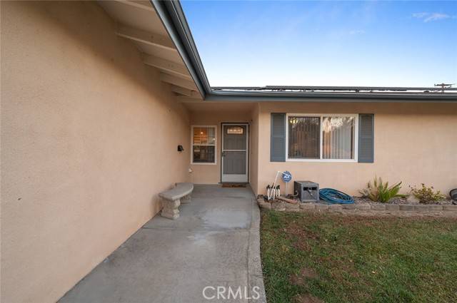 Riverside, CA 92503,9945 Walnut Grove Avenue