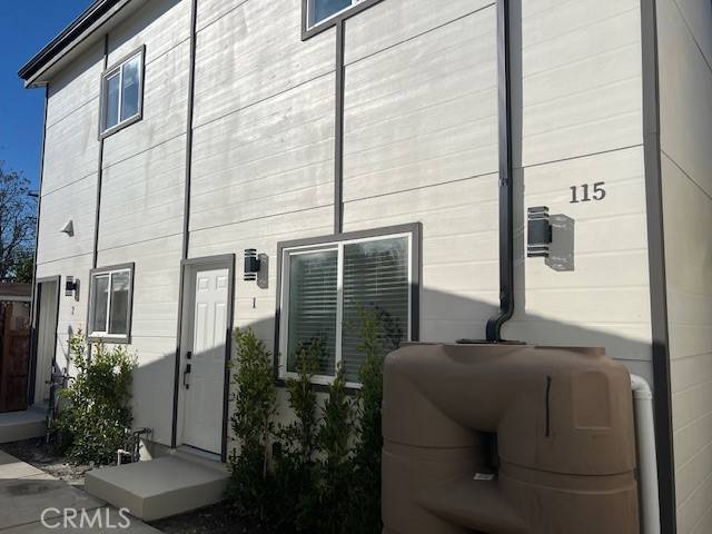 Los Angeles, CA 90003,115 W 86th Place