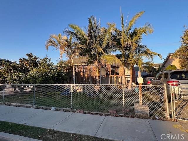 Downey, CA 90242,8135 Gardendale Street