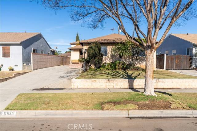 Santa Fe Springs, CA 90670,11633 Terradell Street