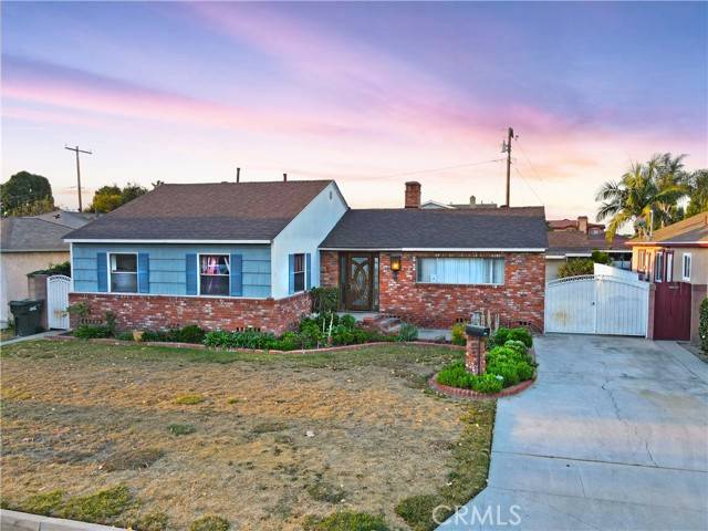 Downey, CA 90241,9034 Via Amorita