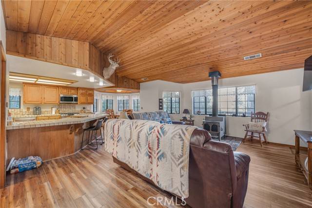 Crestline, CA 92325,24342 Bernard Drive