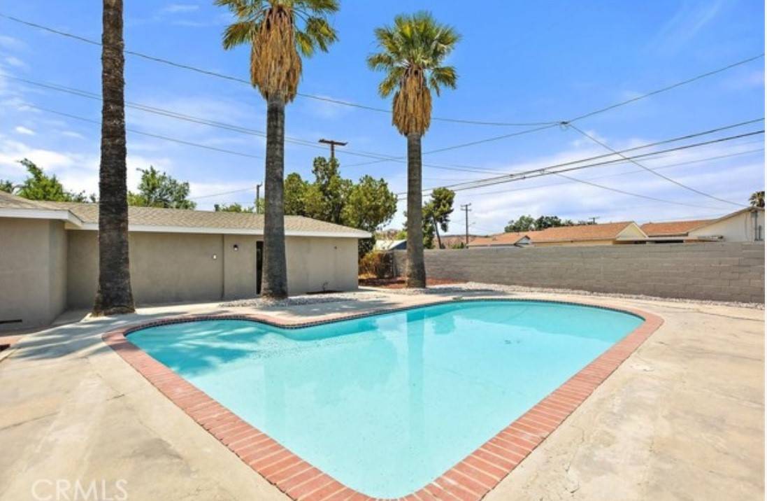 San Bernardino, CA 92407,4432 Acacia Avenue