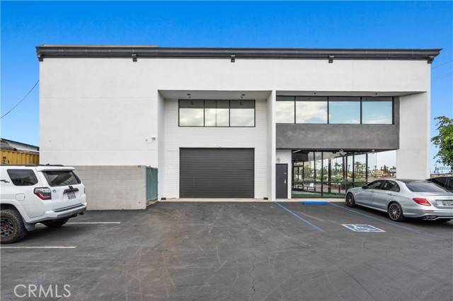 Santa Ana, CA 92705,800 E Dyer Road