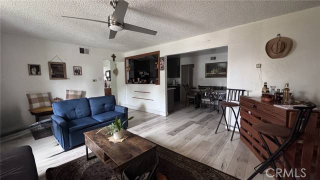 Lynwood, CA 90262,10813 State Street