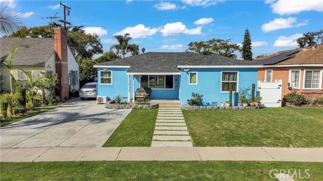 South Gate, CA 90280,10125 Hunt Avenue