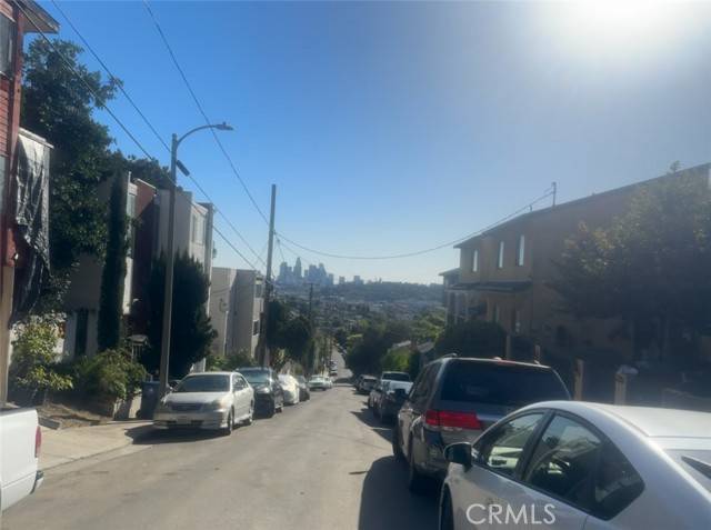 Los Angeles, CA 90031,0 E. Avenue 33