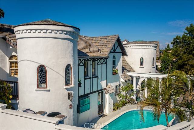 Solana Beach, CA 92075,915 Highland Drive