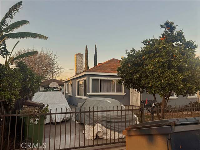 Compton, CA 90220,843 W Brazil Street