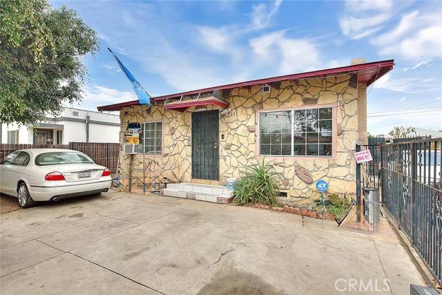 Los Angeles, CA 90044,1233 W 60th Street