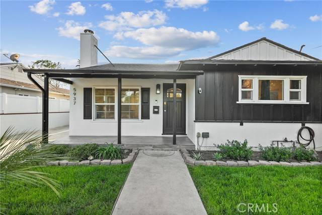 Van Nuys (los Angeles), CA 91401,5937 Ranchito Avenue