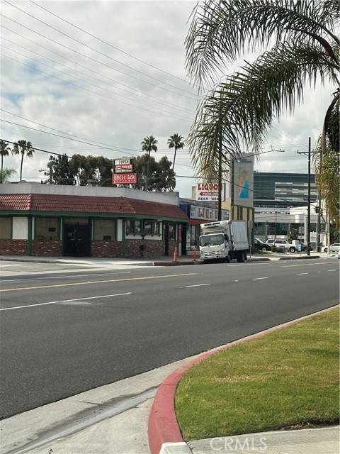 Bellflower, CA 90706,13768 Clark Avenue